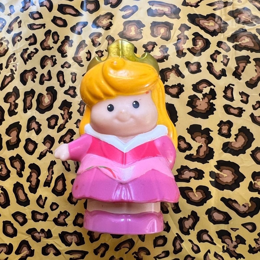 Fisher Price Little People Aurora Sleeping Beauty 2012